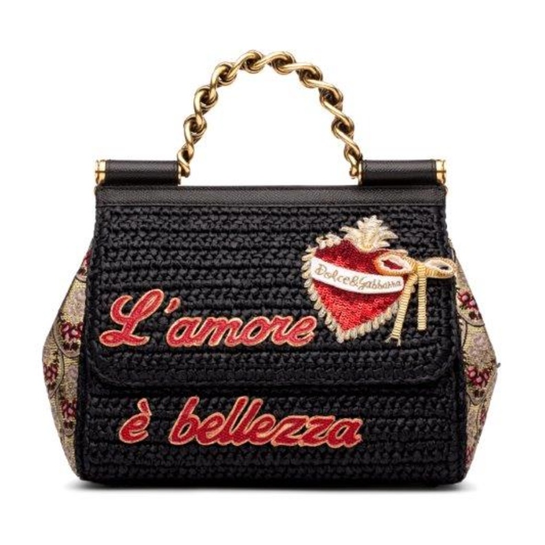 إليكِ أجمل أفكار لهدايا يوم الحبّ من Dolce&Gabbana