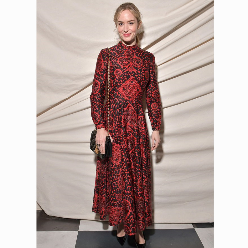 اطلالة Emily Blunt في عرض ديور