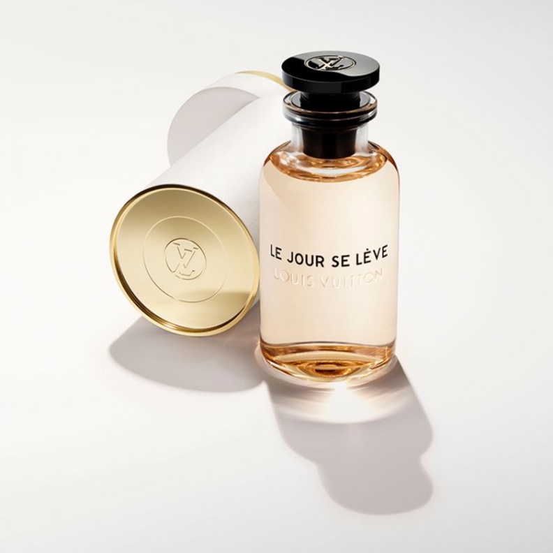 مجموعة السفر.