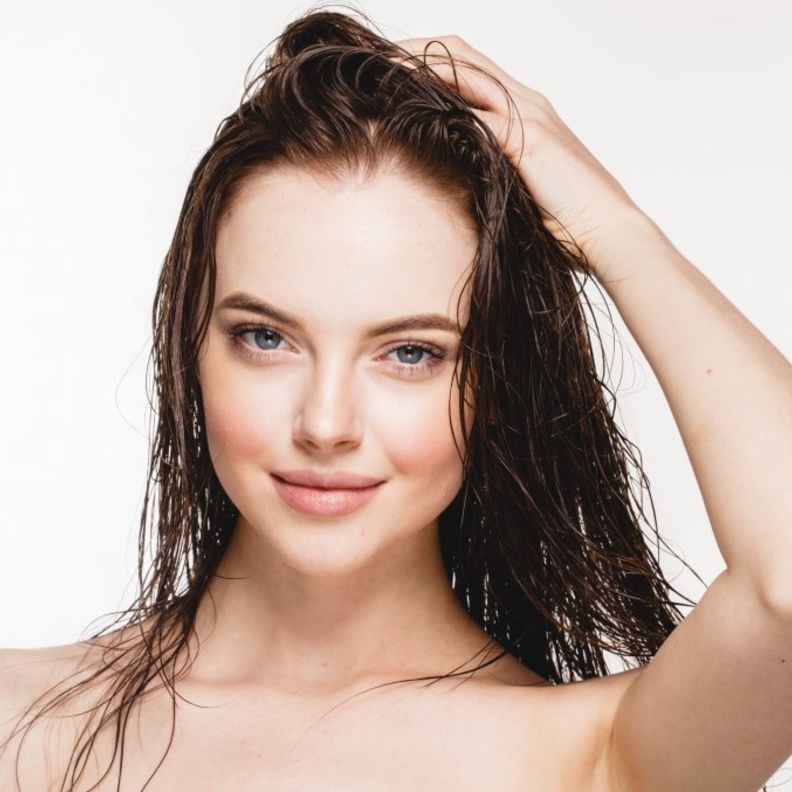 اتبعي الخطوات التالية بعد الاستحمام