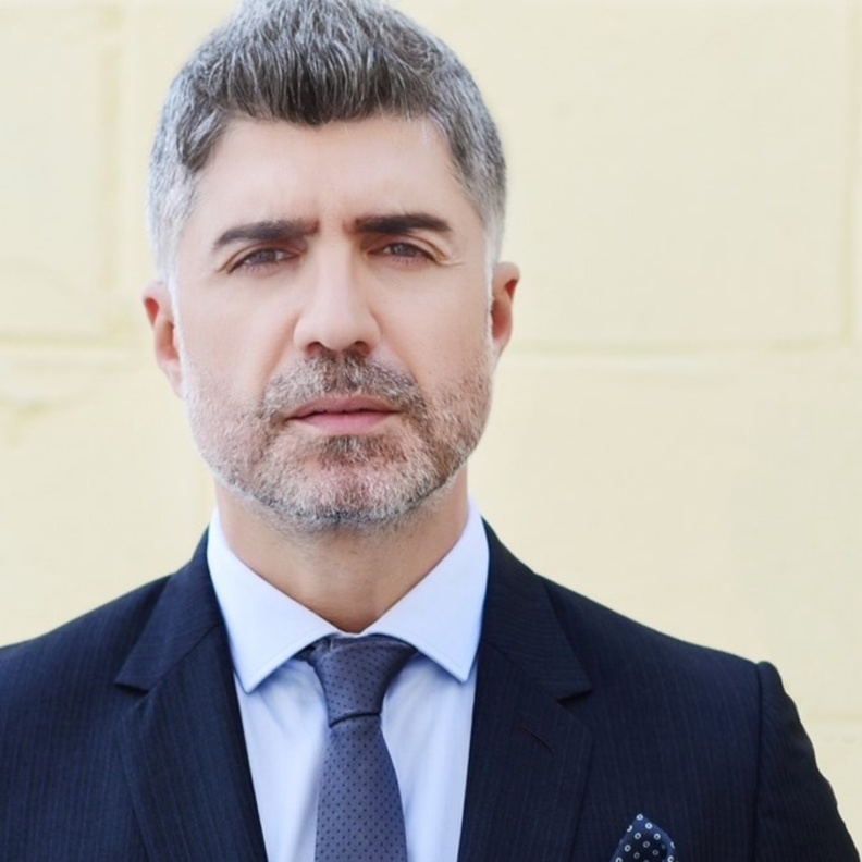 أوزجان دنيز 