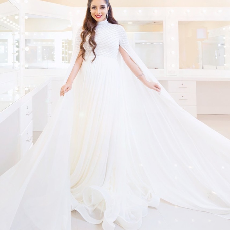 فساتين بلقيس الاخيرة ساحرة والابيض خطف الانظار