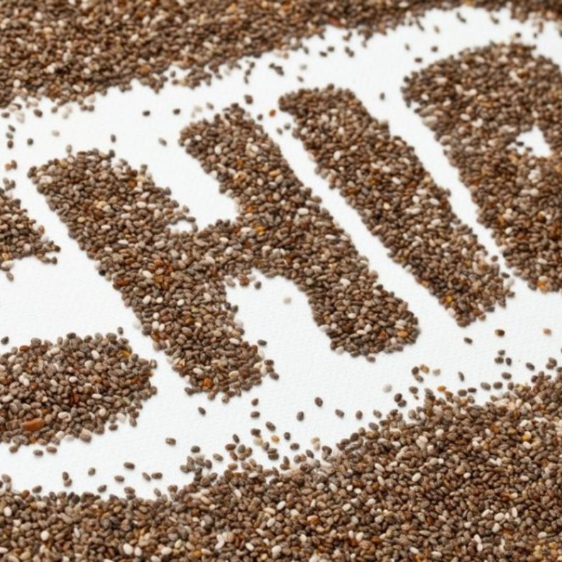 الإفراط في تناول بذور الشيا يسبب زيادة وزن الحامل بشكل مبالغ أثناء شهور الحمل