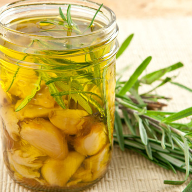 فوائد زيت الثوم الهامة