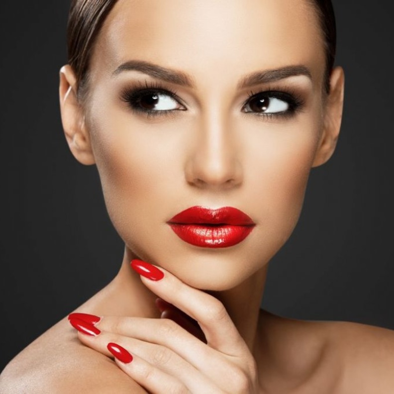 اختاري شكل المناكير المفضل لديك