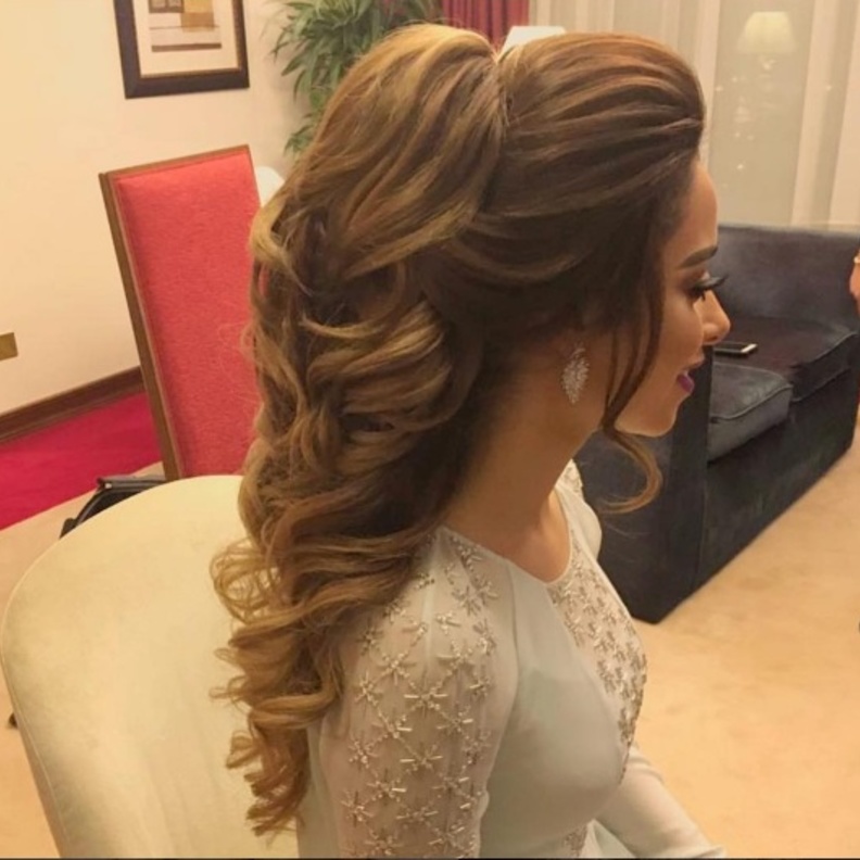 الخلطات المغربية فعالة في تطويل الشعر