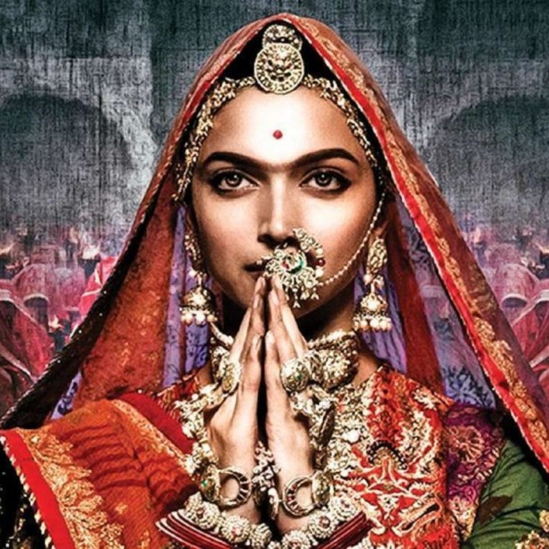 ديبيكا بادوكون سعيدة بنجاح فيلم Padmaavat