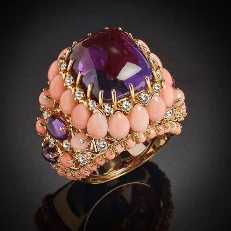 اسوارة من غيامبيرو بودينو Giampiero Bodino