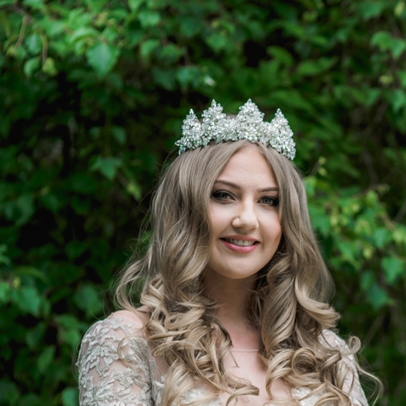 تسريحات شعر طويل بسيطة 