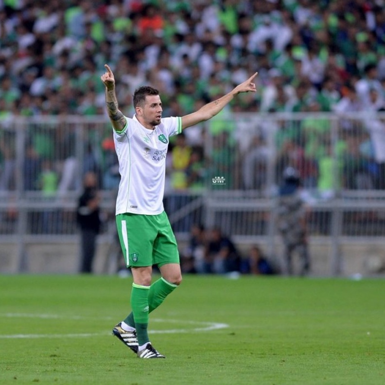 أهلي جدة يبدأ مشواره في دوري أبطال آسيا اليوم