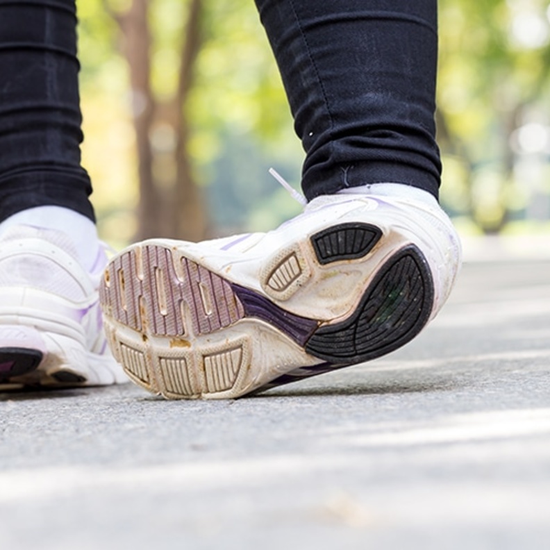 الانزلاق أثناء المشي من مسببات تمزق الاربطة