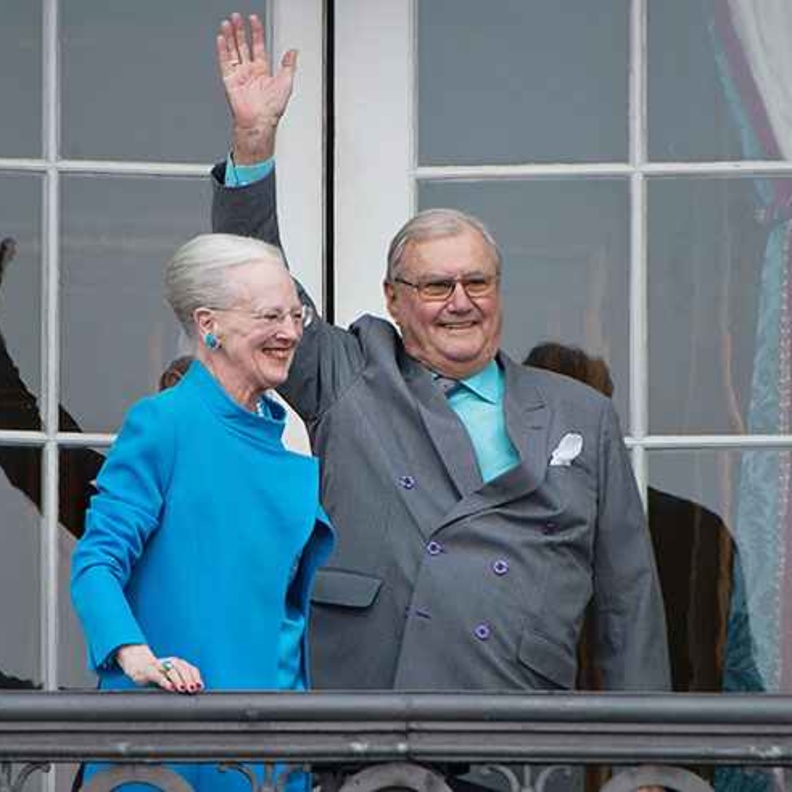 العائلة الدانماركية ستحترم رغبة الأمير هنريك حول مكان دفنه