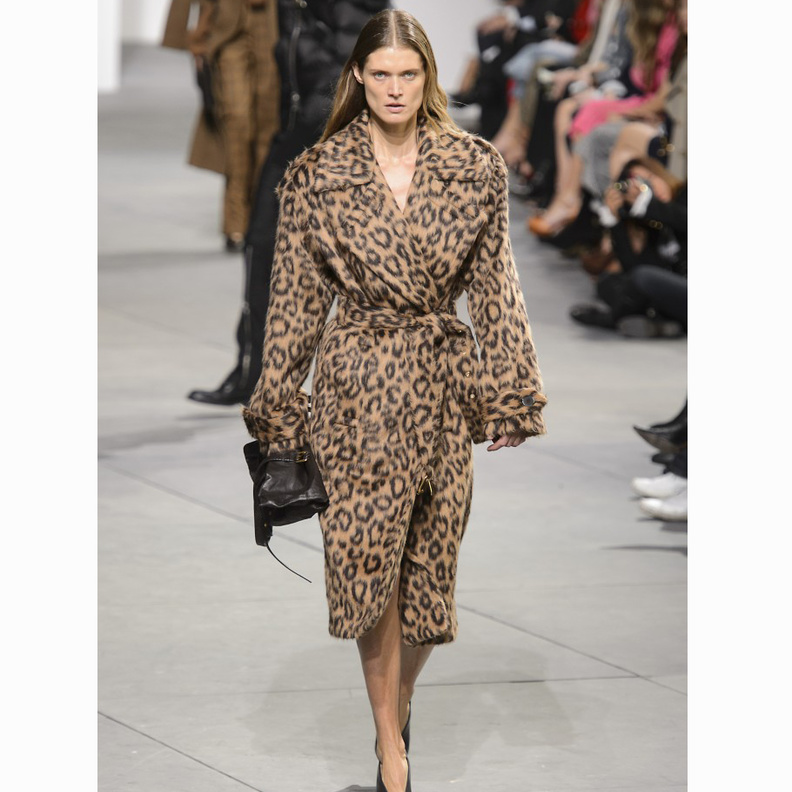 اختاري أجمل معاطف جلد النمر 2018