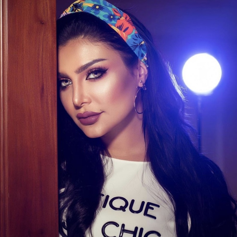 مكياج ناعم ومميز من أروى