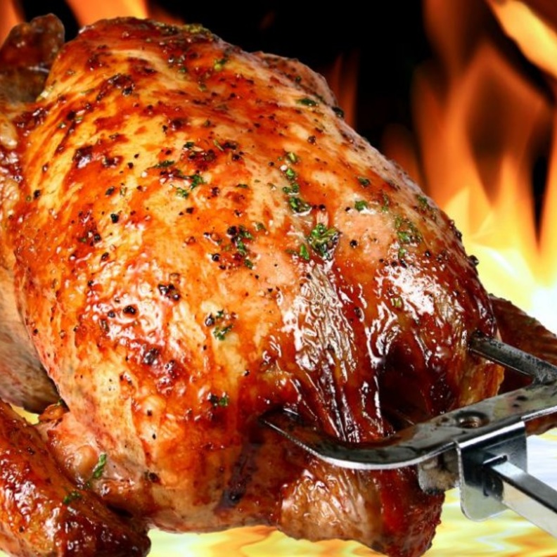 صدور الدجاج المشوي ذات اللون الذهبي والمطهوه داخل الفرن الأفضل