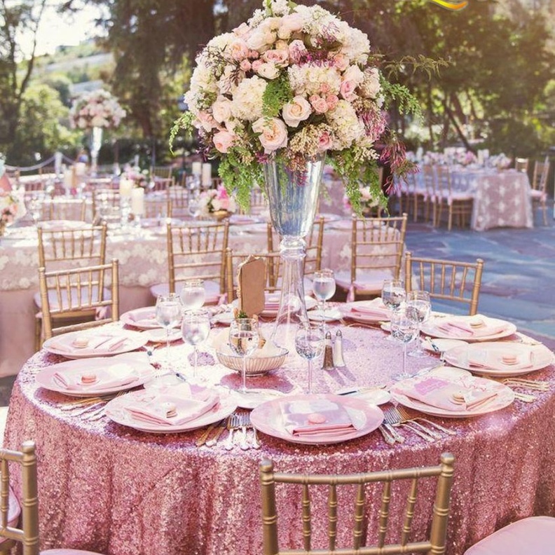 طاولات مميزة لحفل الزفاف