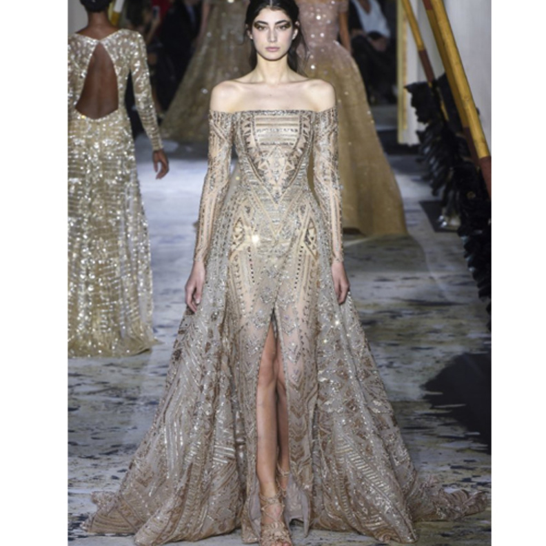 _فستان سهرة ذهبي من زهير مراد