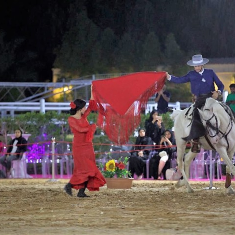 القافلة الوردية تستعد لانطلاق مسيرة فرسانها الثامنة الأربعاء المقبل