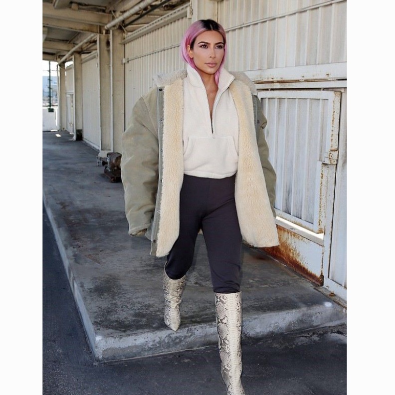 اللون الوردي اختيار كيم كاردشيان للون شعرها الجديد !