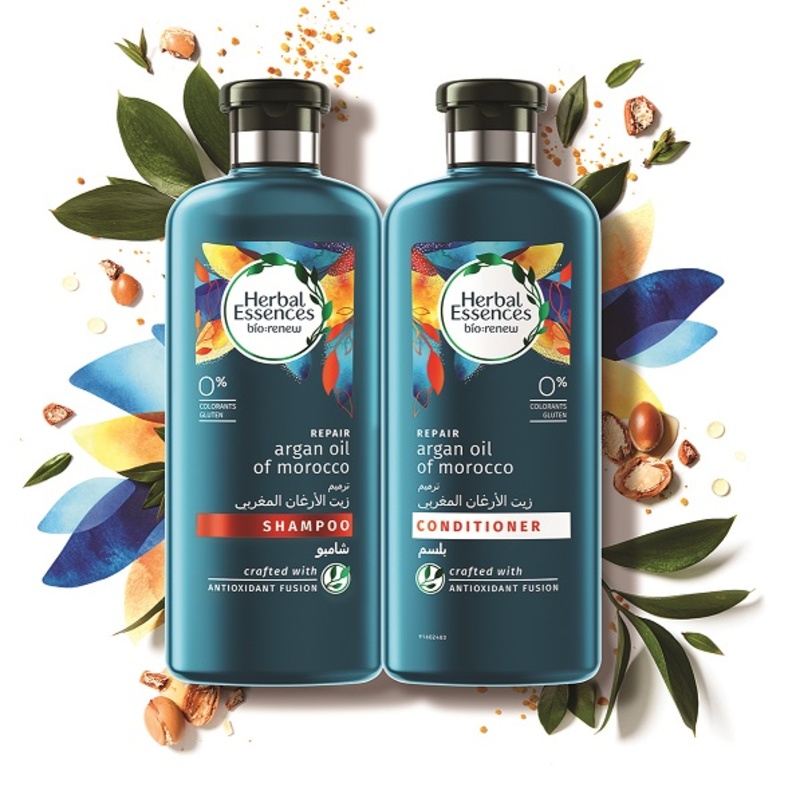عيشي الطبيعة مع مجموعة BIORENEW Herbal Essences الجديدة