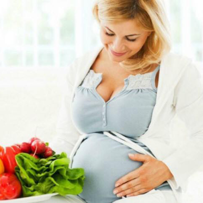 أكلات تزيد وزن الجنين في الشهر الثامن 