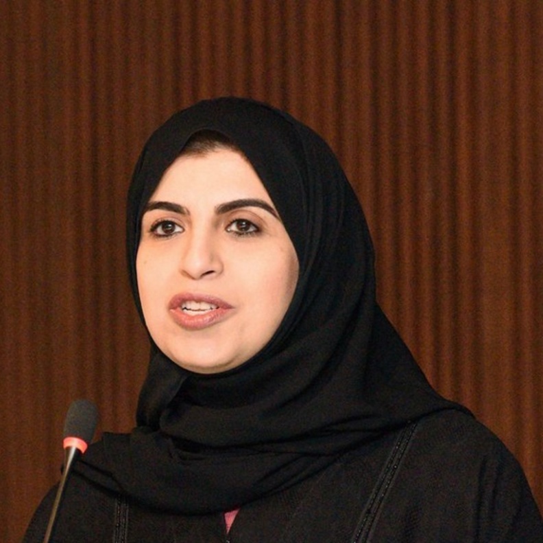تماضر الرماح أول سعودية تتولى منصب نائب وزير العمل و التنمية الاجتماعية