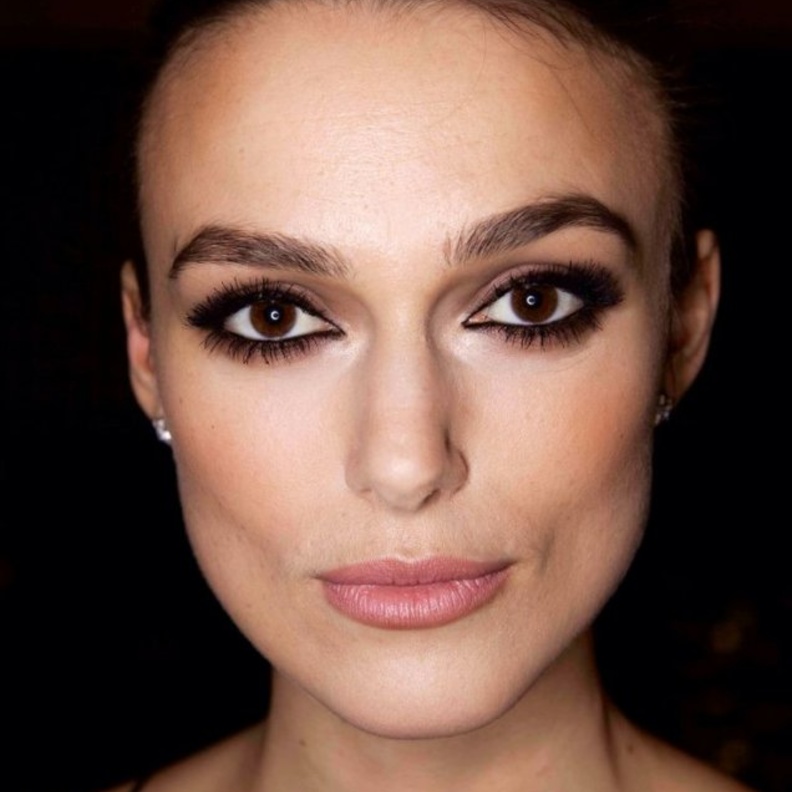 ابتعدي عن الكحل الأبيض لكي لا تزيدي من كبر عينيك