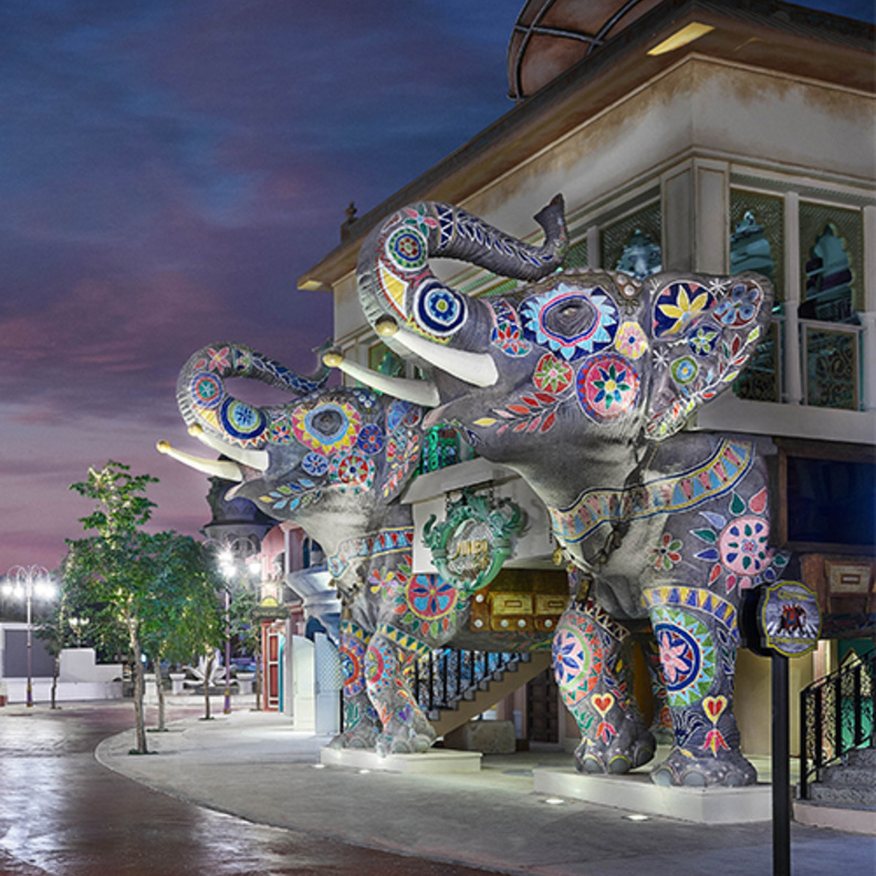 النسخة الأولى من "مهرجان الألوان" في بوليوود باركس دبي