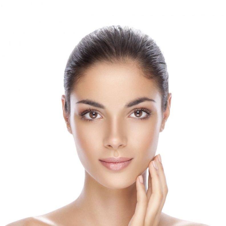 إليك هذه الطرق لتتخلصي من الشعر الزائد على الوجه