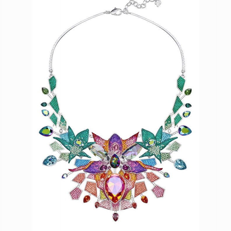 الألوان الزاهية في مجموعة سواروفسكي