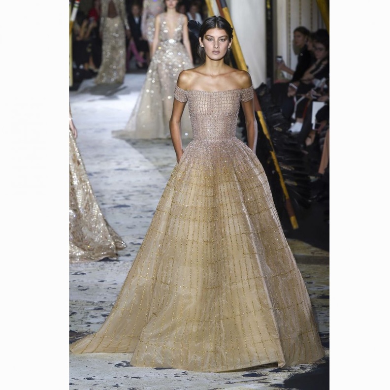 فستان من زهير مراد من مجموعة هوت كوتور ربيع 2018