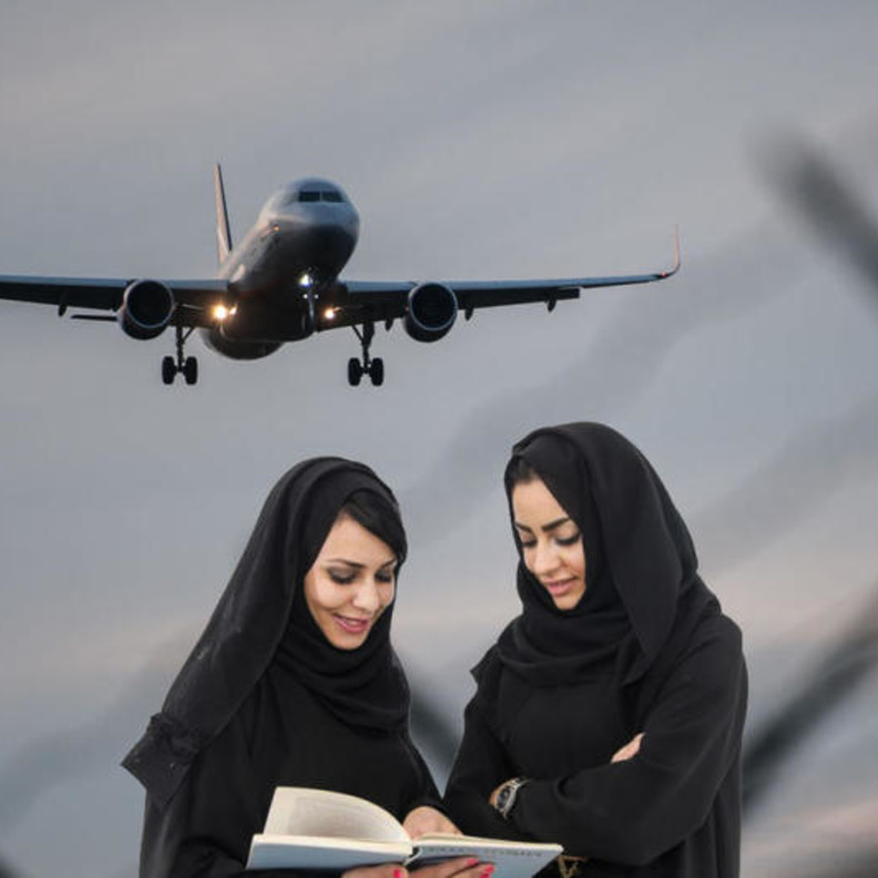 انطلاق أول برنامج لتأهيل الفتيات للعمل في مهنة المراقبة الجوية 