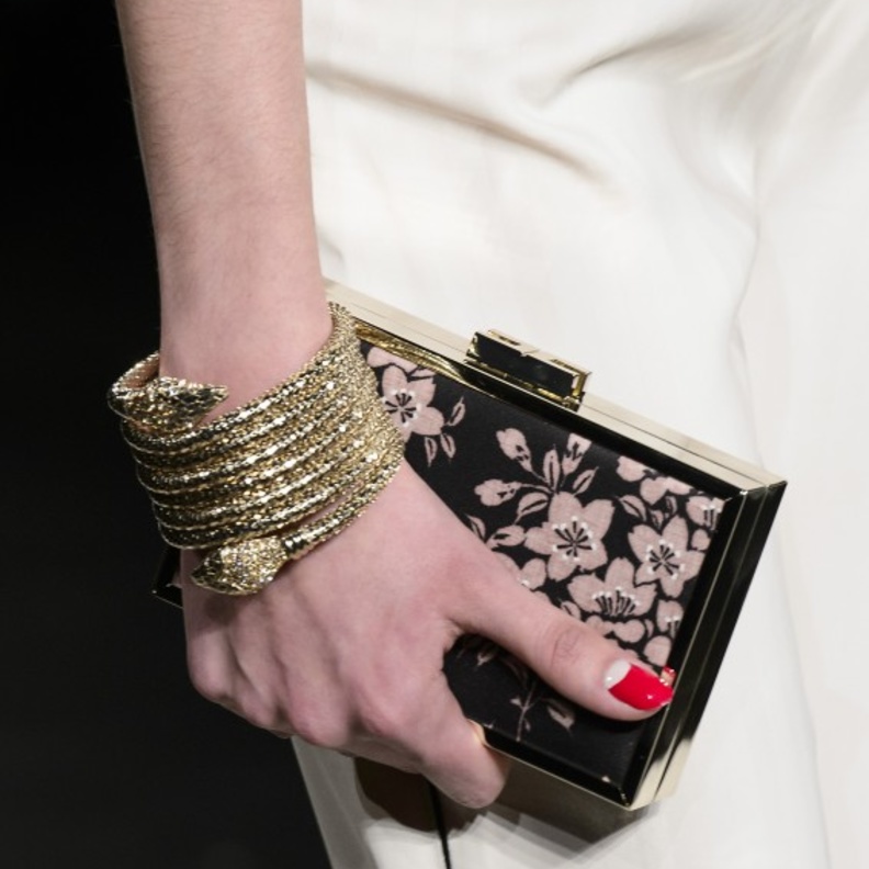 أكسسوارات ناعمة وأنثوية من اليزابيتا فرانشي.