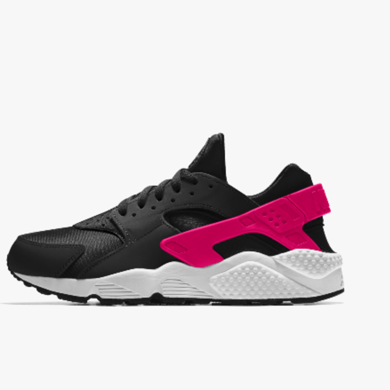 لوك عصري وكاجوال لحذاء النايك