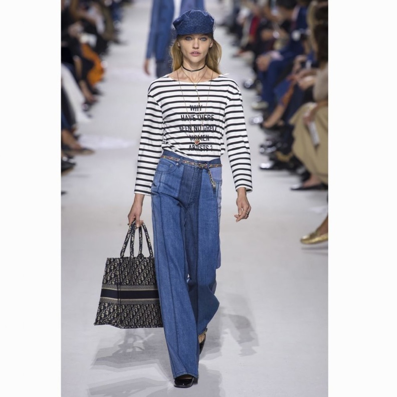 اطلالة شبابية أنيقة مستوحاة من ديور