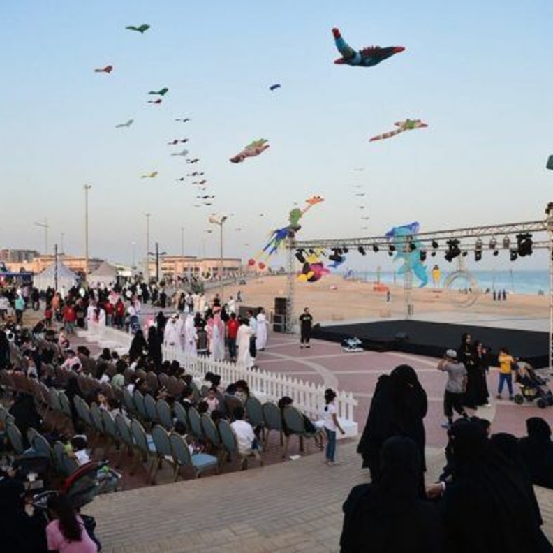 أنشطة وفعاليات متنوعة في كرنفال العائلة "أطفالنا مستقبلنا"