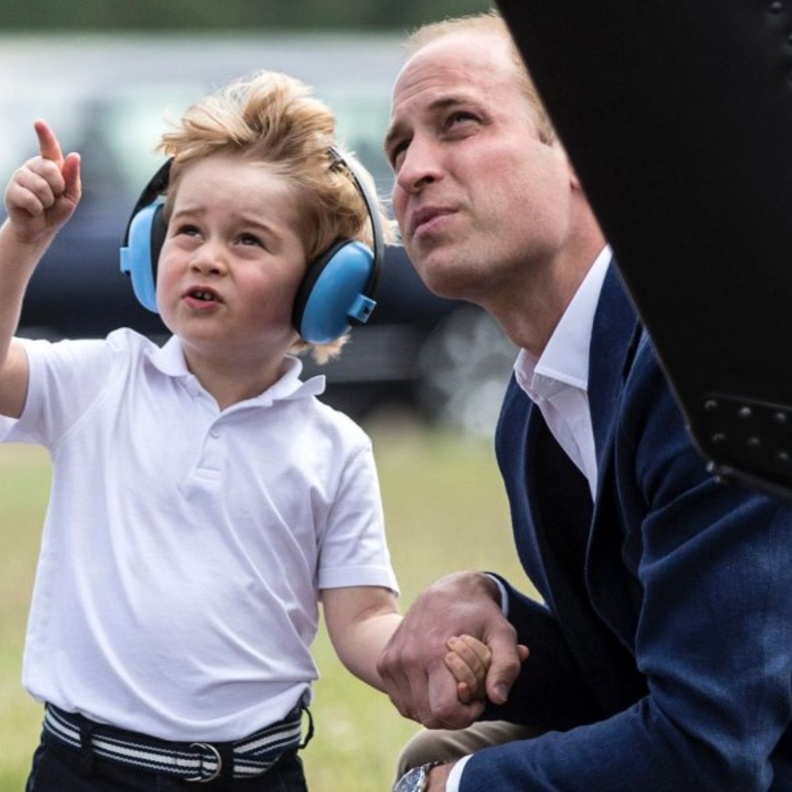 الأمير وليام سلم سانتا كلوز رسالة نيابة عن الأمير جورج