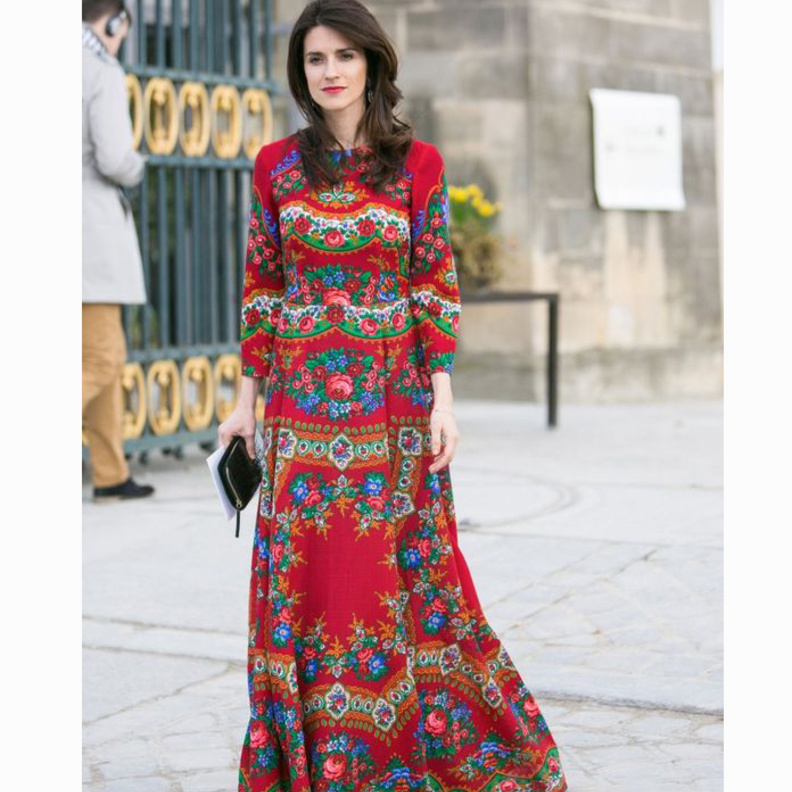 لجميع الأمهات موديلات فساتين طويلة مميزة 