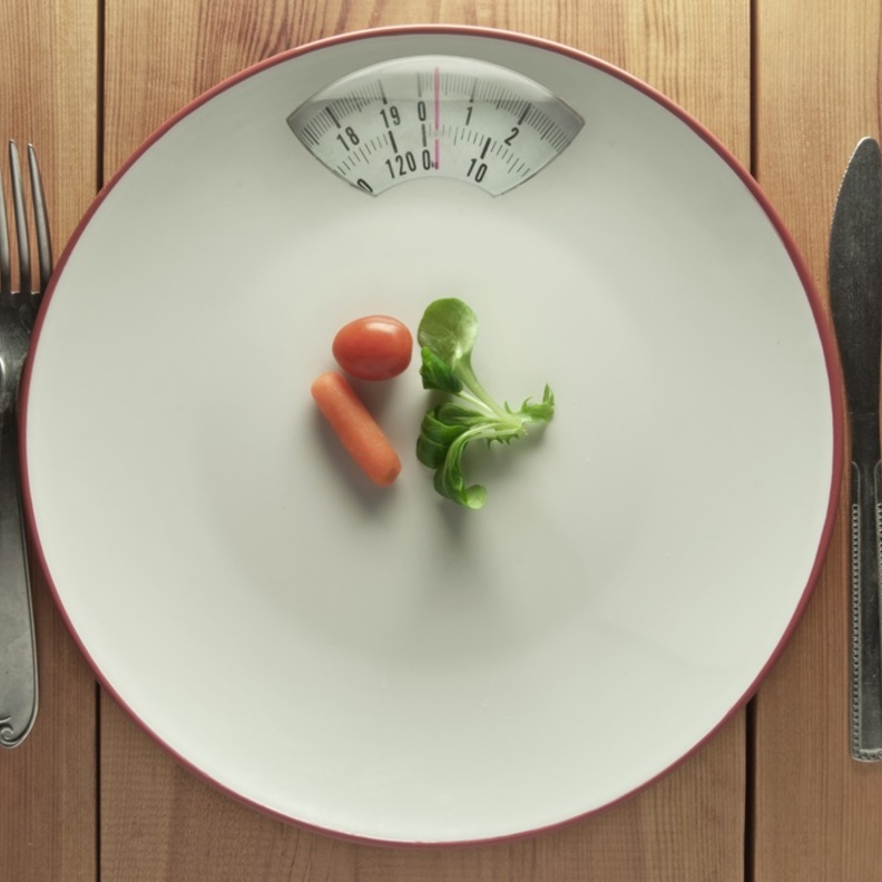 مخاطر الحمية الغذائية القاسية على صحة الجسم