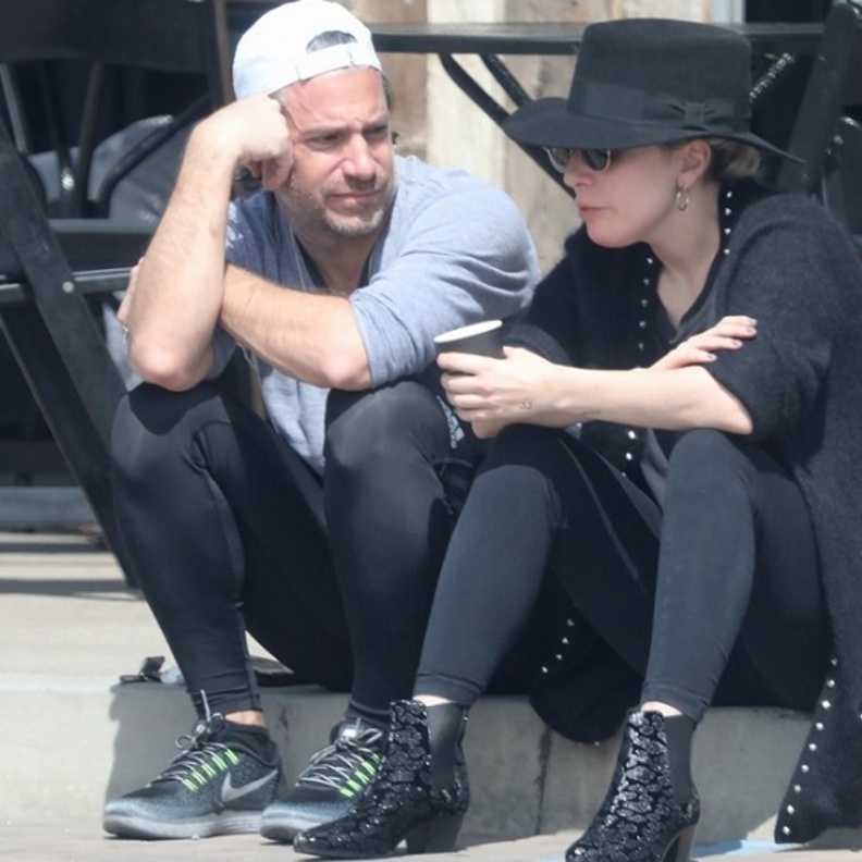 ليدي جاجا و كريستيان كارينو