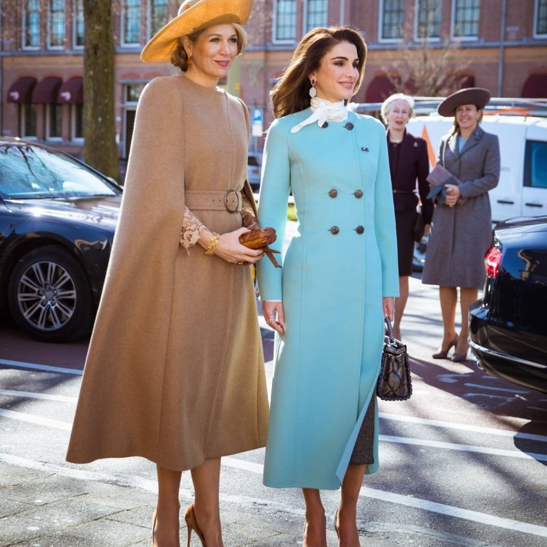 اناقة المكلة رانيا والملكة ماكسيما بمعاطف فاخرة