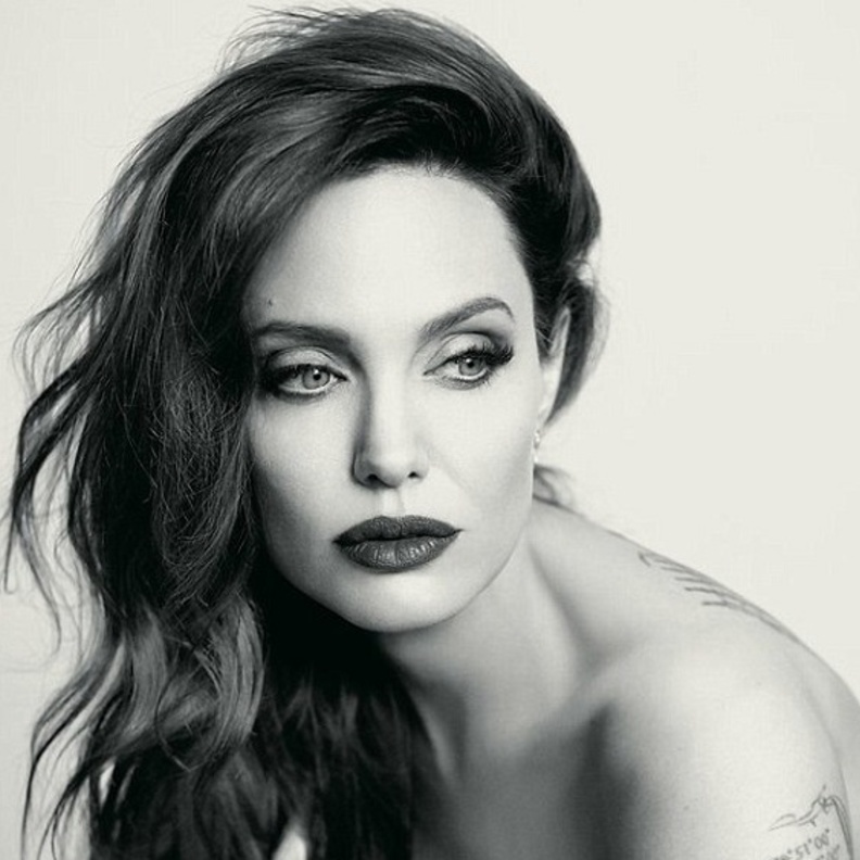 أنجلينا جولي