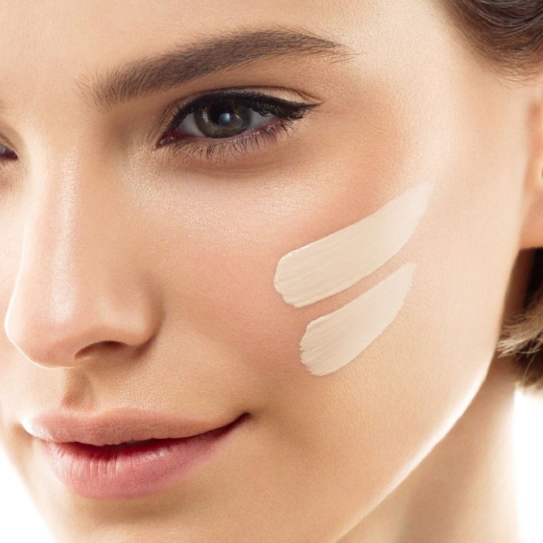 اختاري أفضل نوع كريم أساس لبشرتك