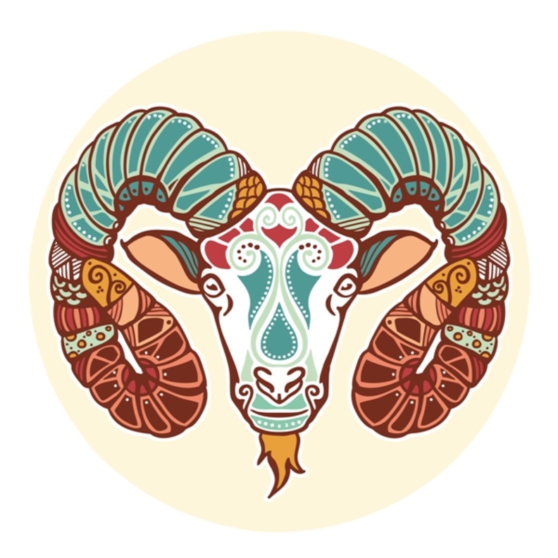 مولود برج الحمل عنيد ولا يعترف بخطئه