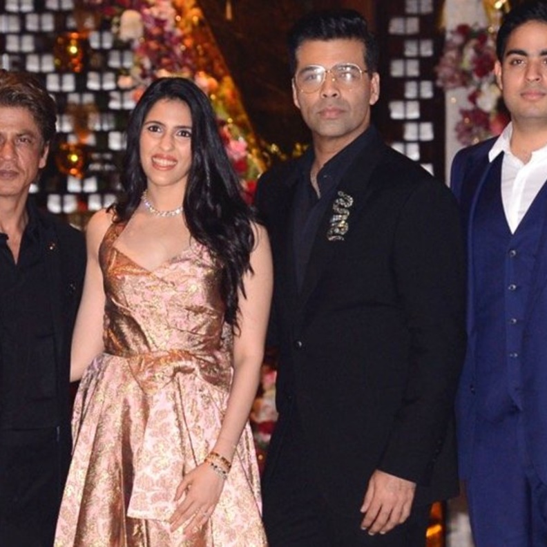 نجوم بوليوود في حفل خطبة أكاش أمباني