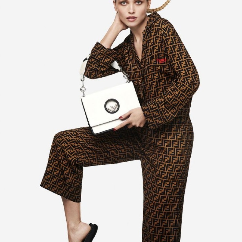 موقع NET-A-PORTER يطرح مجموعة FENDI FF CAPSULE COLLECTION مسبقاً حول العالم