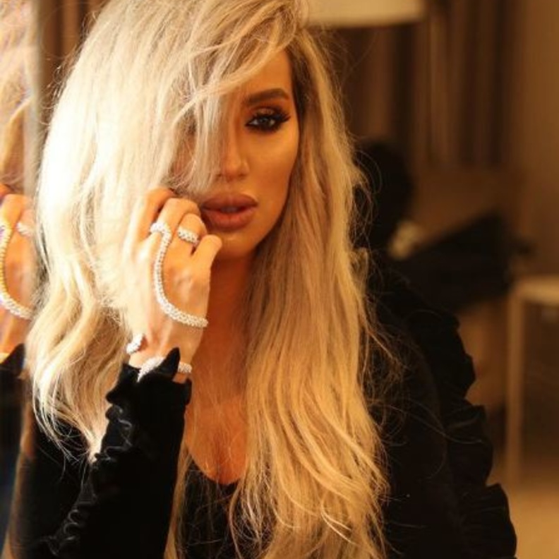 مايا دياب تطلق حملة لمساعدة المتشردين في الشوارع