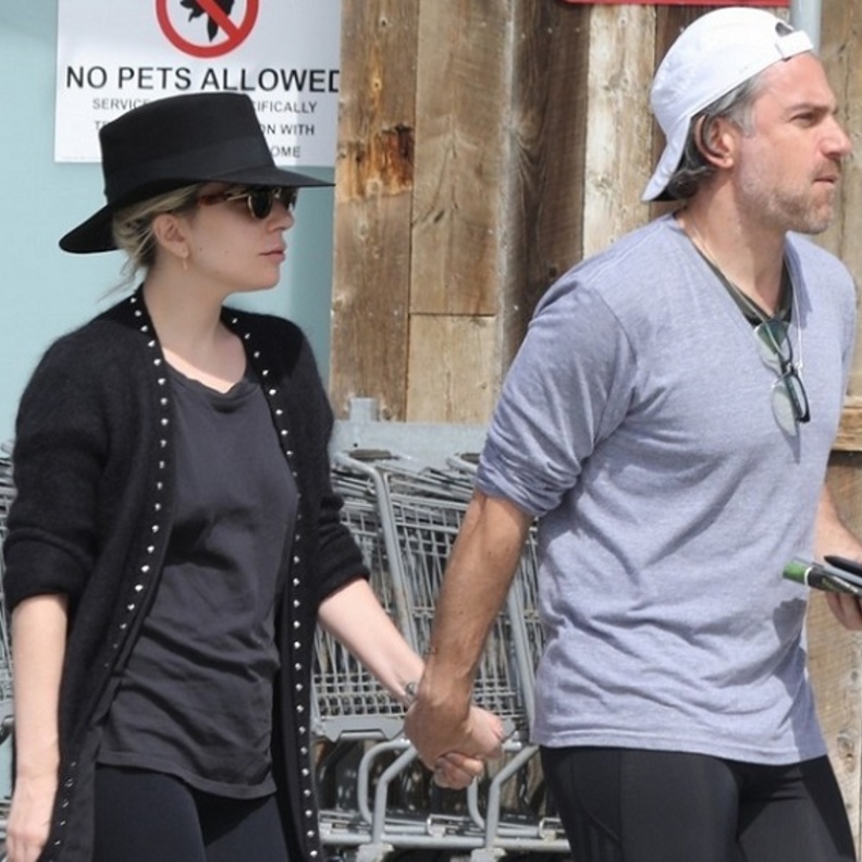 ليدي جاجا و كريستيان كارينو