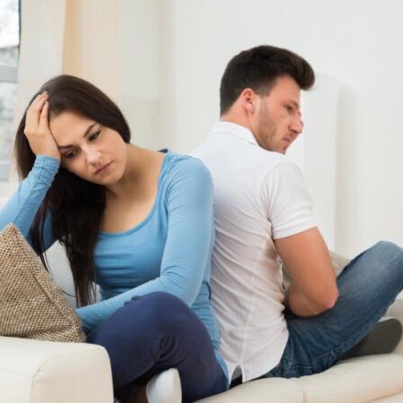 الفتور العاطفي بين الزوجين بعد فتره قصيره من الزواج