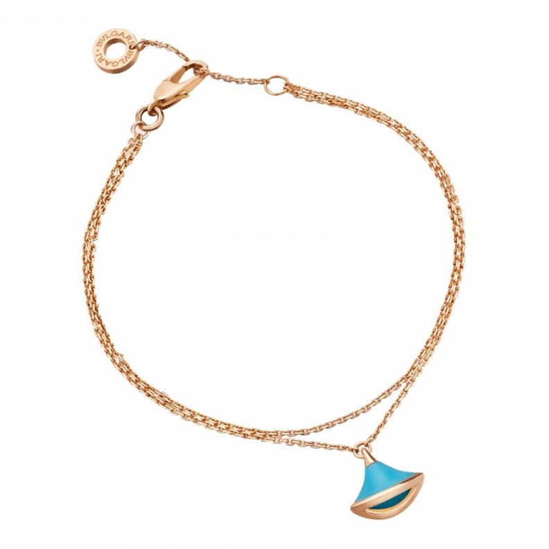 أساور ذهب ناعمة من مجوهرات عالمية 2018